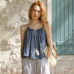 Load image into Gallery viewer, VIENI&#39;s linen open-back tank top for women, perfect for a chic summer look
