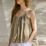 Load image into Gallery viewer, VIENI&#39;s linen open-back tank top for women, perfect for a chic summer look
