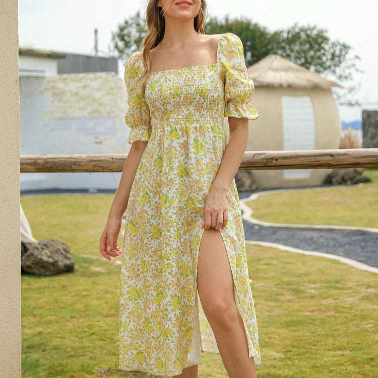 Vintage-style linen dress in floral print