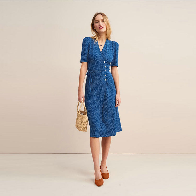 Summer French vintage V-neck linen dress with puff sleeves, perfect for a chic and breezy look