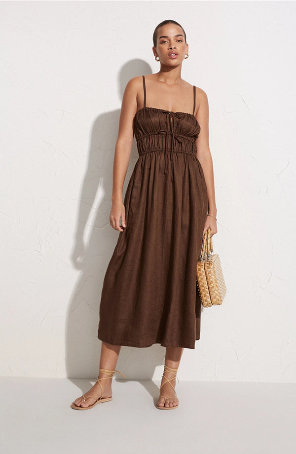 Vintage-style linen dress