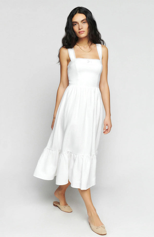 Vintage-style linen dress